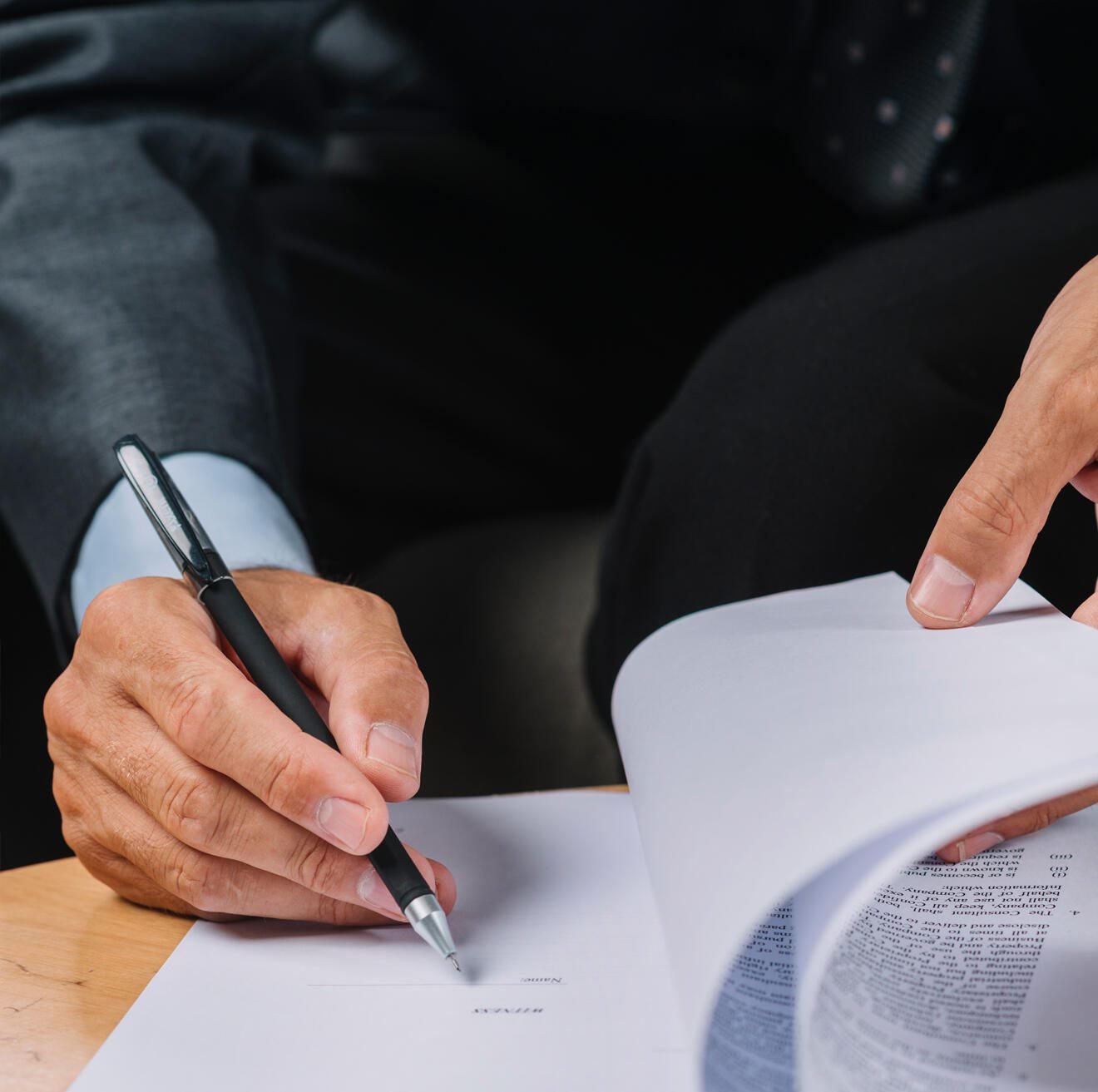 Jasa Review Kontrak Bisnis Yuris Consultant