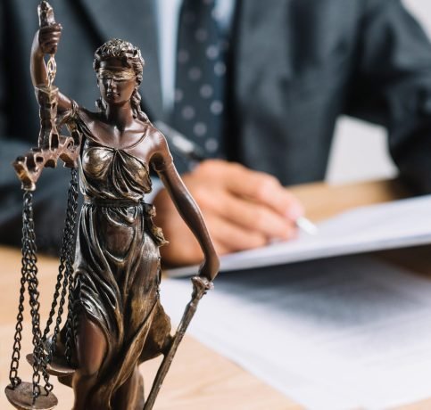 Layanan Hukum Online - Yuris Consultant